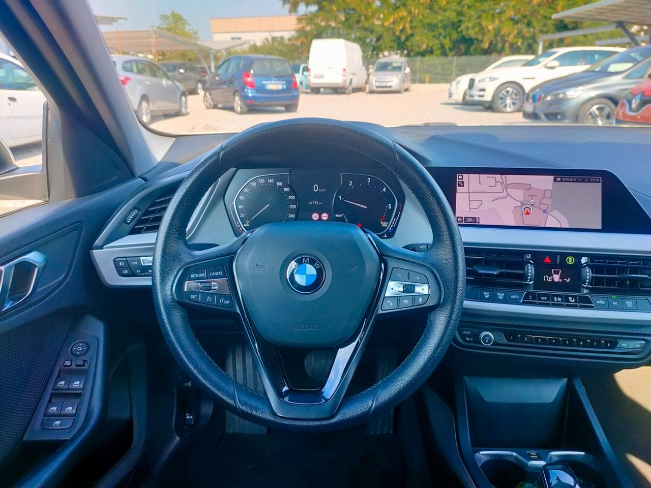 Bmw 116 116d 5p. Business Advantage NEOPATENTATI IVA DEDUCIBILE