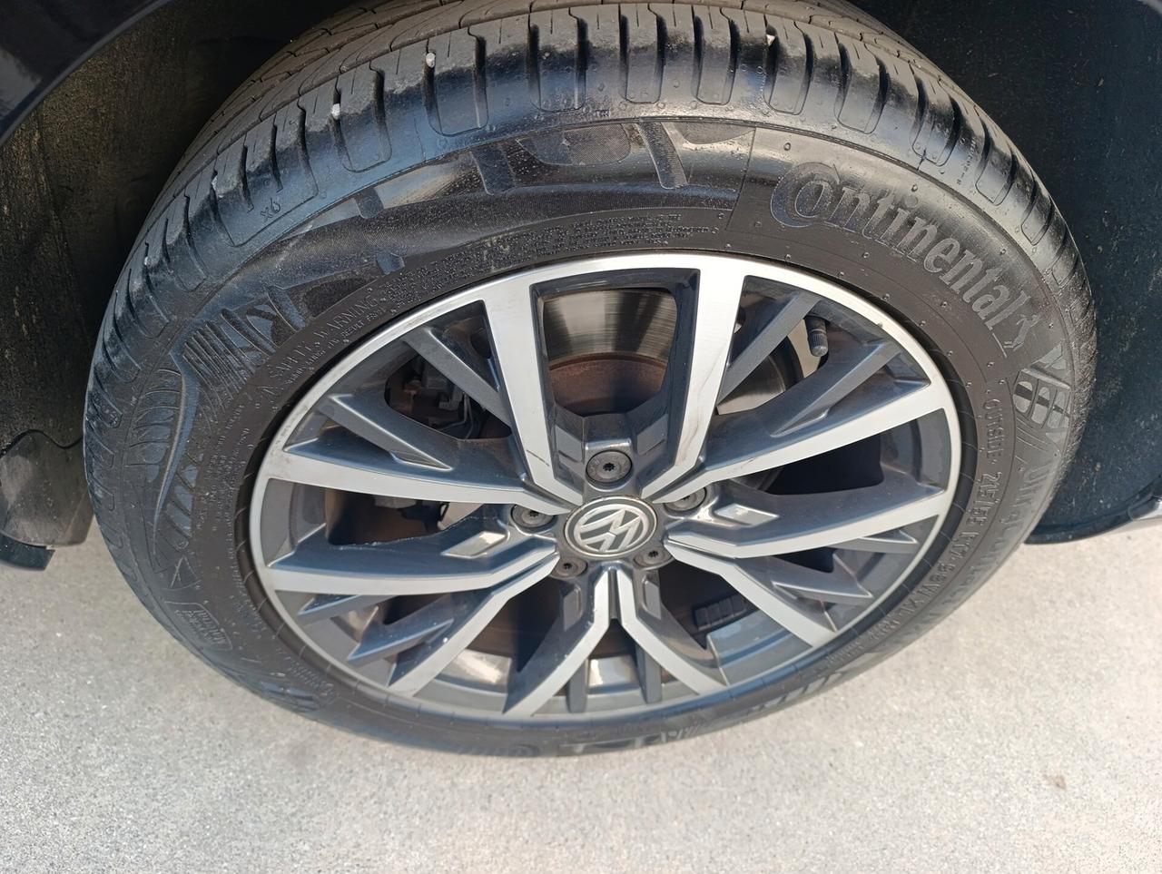 Volkswagen Passat Variant 8 2.0 TDI 150cv DSG Executive