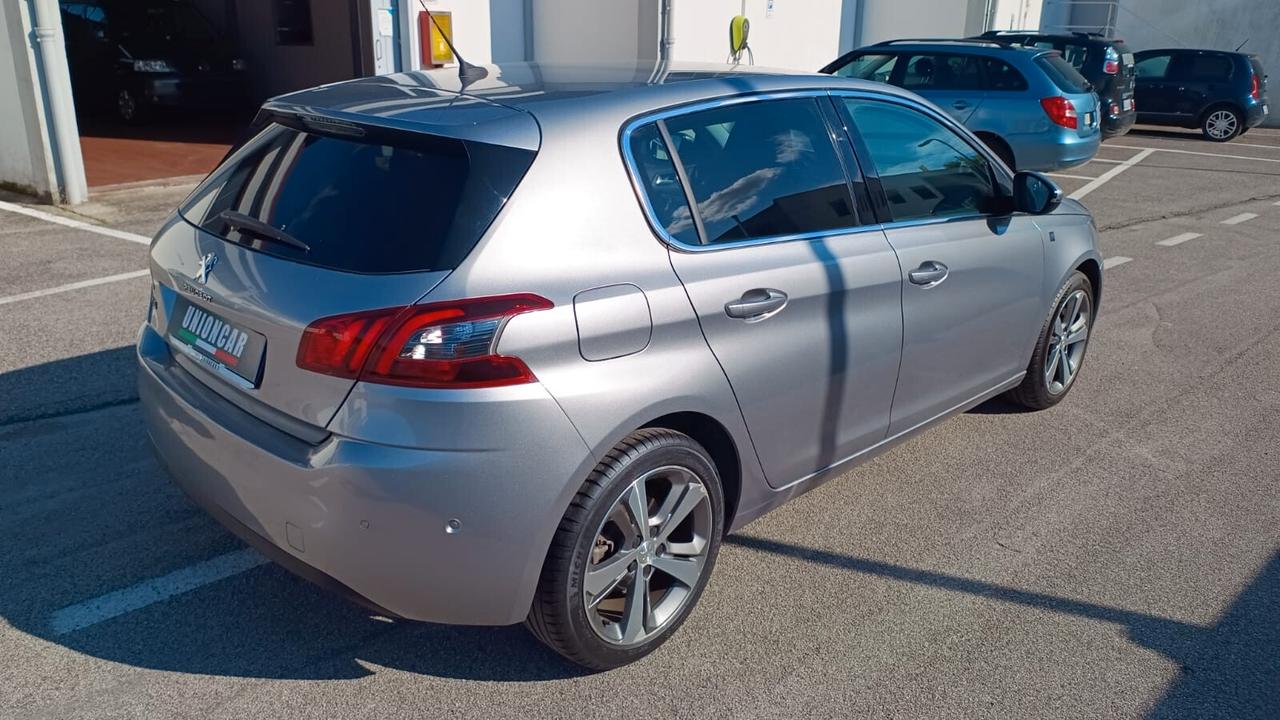Peugeot 308 PureTech Turbo 130 S&S EAT8 Tech Edition