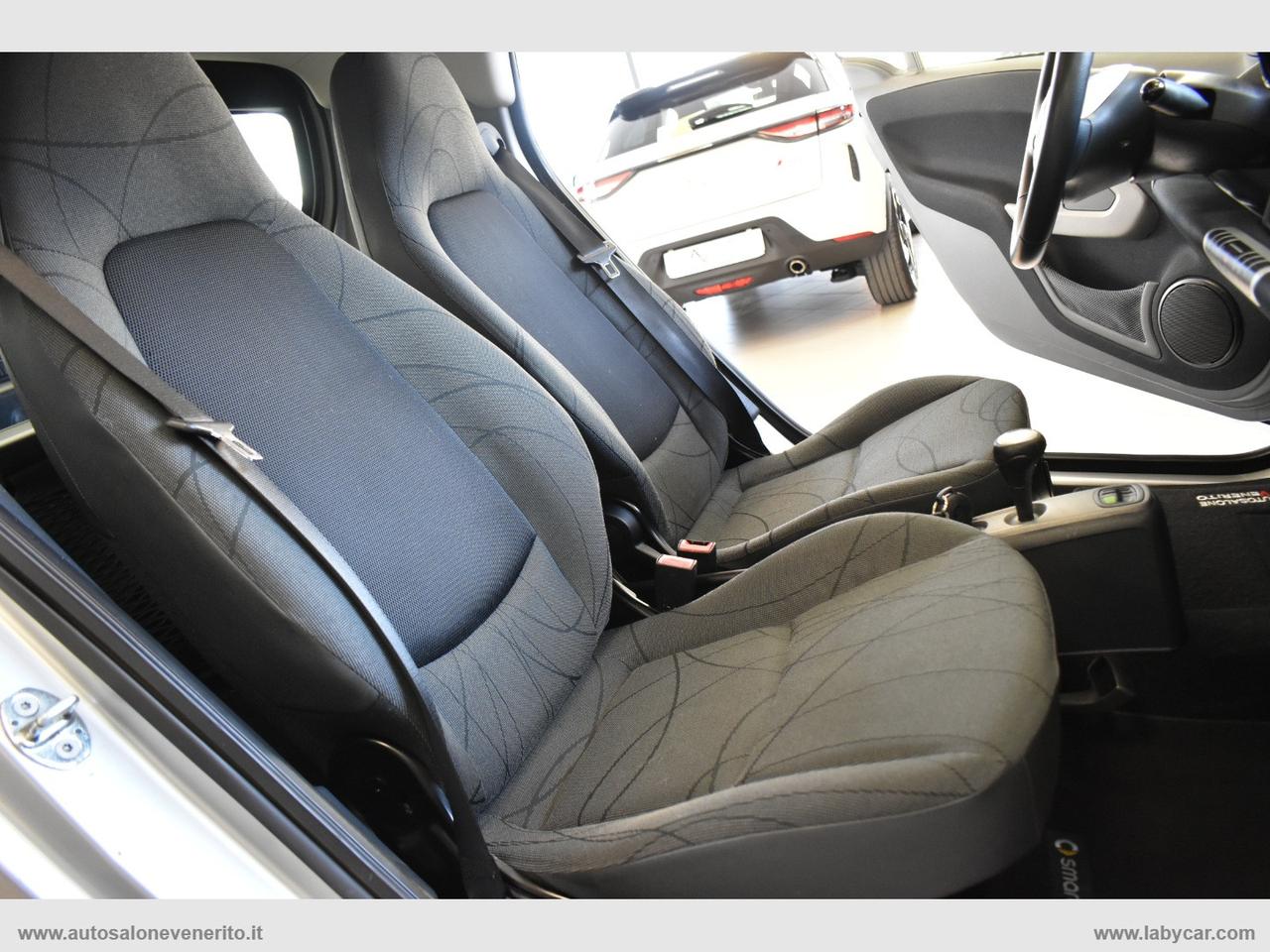 SMART fortwo 1000 52 kW MHD coupé passion