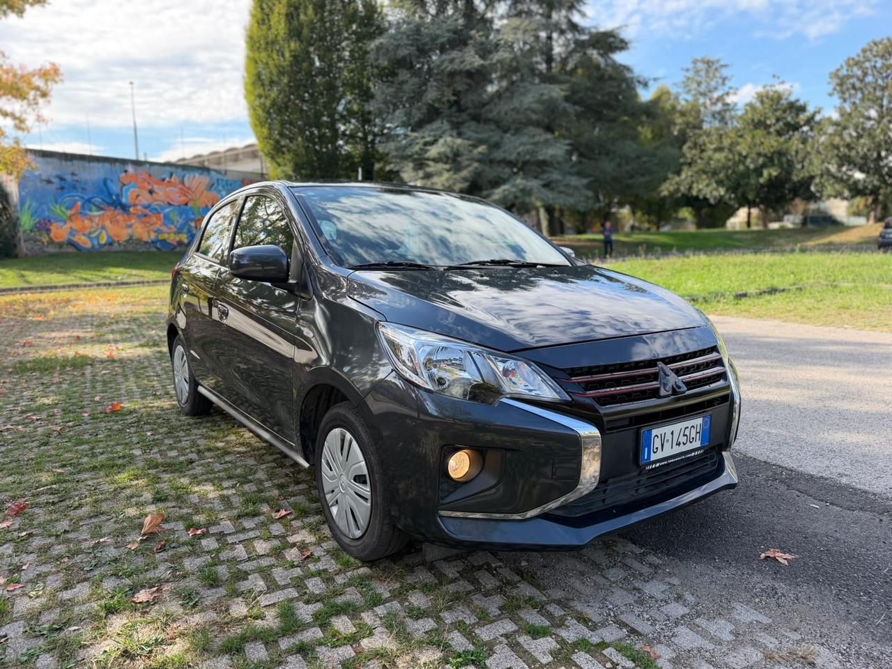 Mitsubishi Space Star 1.2 Invite SDA