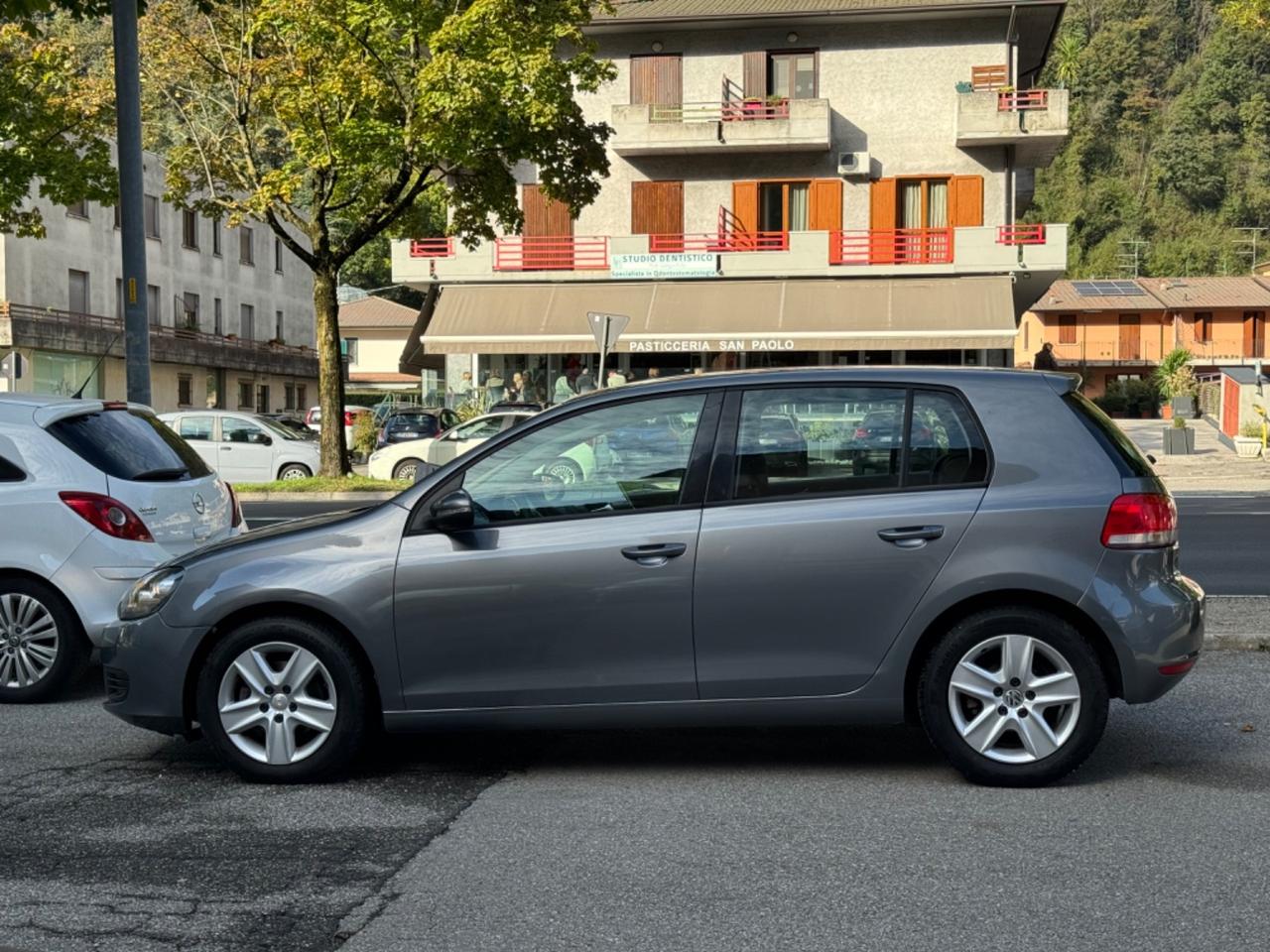 Volkswagen Golf 1.6 5p. Trendline