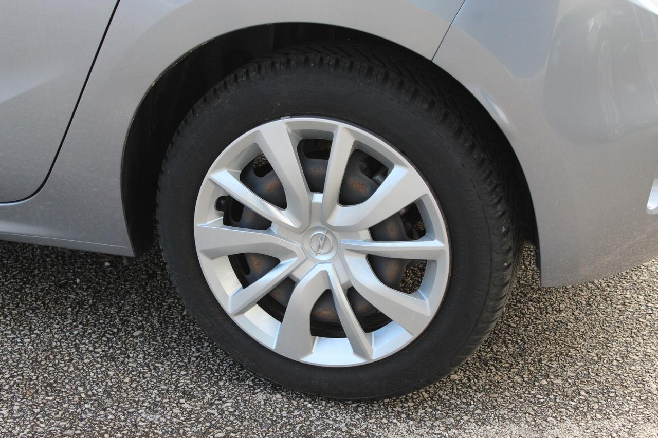 Opel Corsa 1.5 D 100 CV Edition