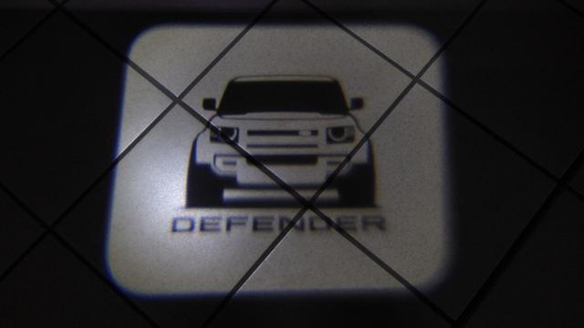 LAND ROVER Defender 110 2.0 SD4 AWD Auto S 7pt