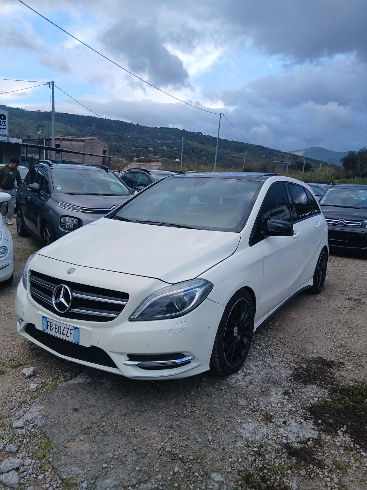 Mercedes-benz B 200 CDI BlueEFFICIENCY Premium