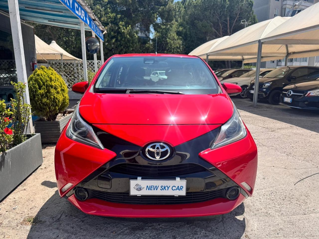 Toyota Aygo 1.0 VVT-i 69 CV 5 porte x-cool TSS