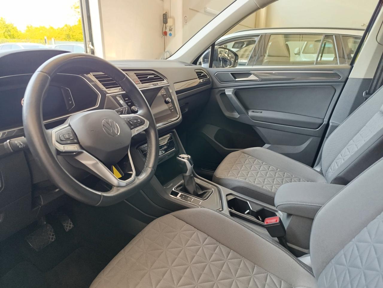 Volkswagen Tiguan 2.0 tdi Life 150cv dsg