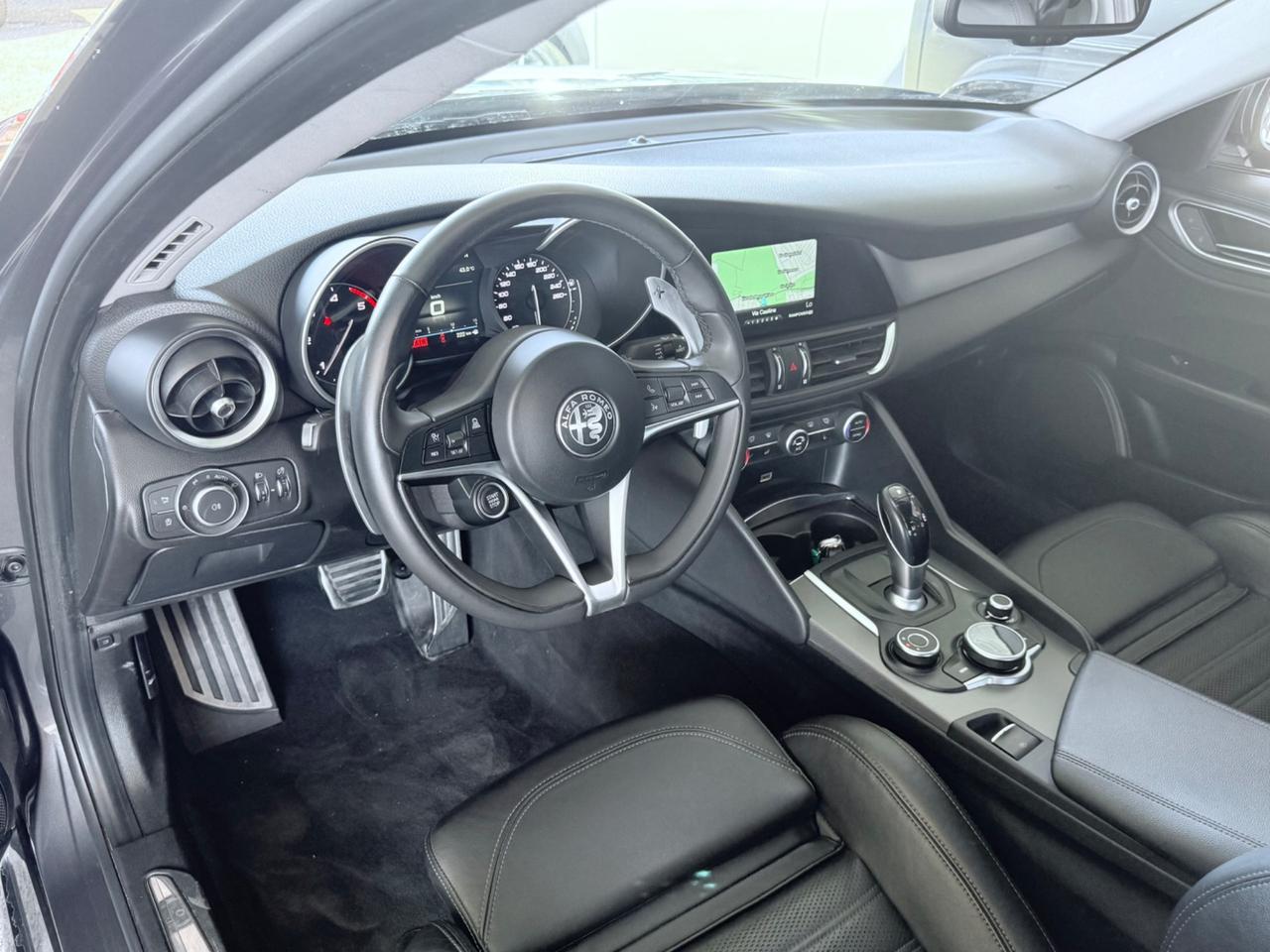 Giulia 2.2 Turbodiesel 210 CV AT8 AWD Q4 Veloce-unipro