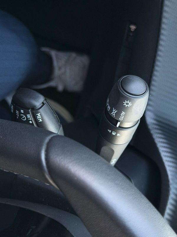 Peugeot 2008 PureTech 100cv S&S Allure “ROSSO RUBINO “