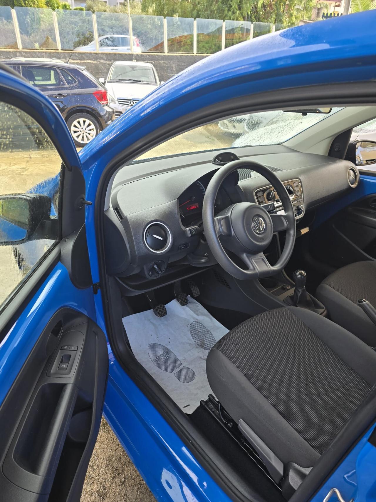Volkswagen up! 1.0 5p. take