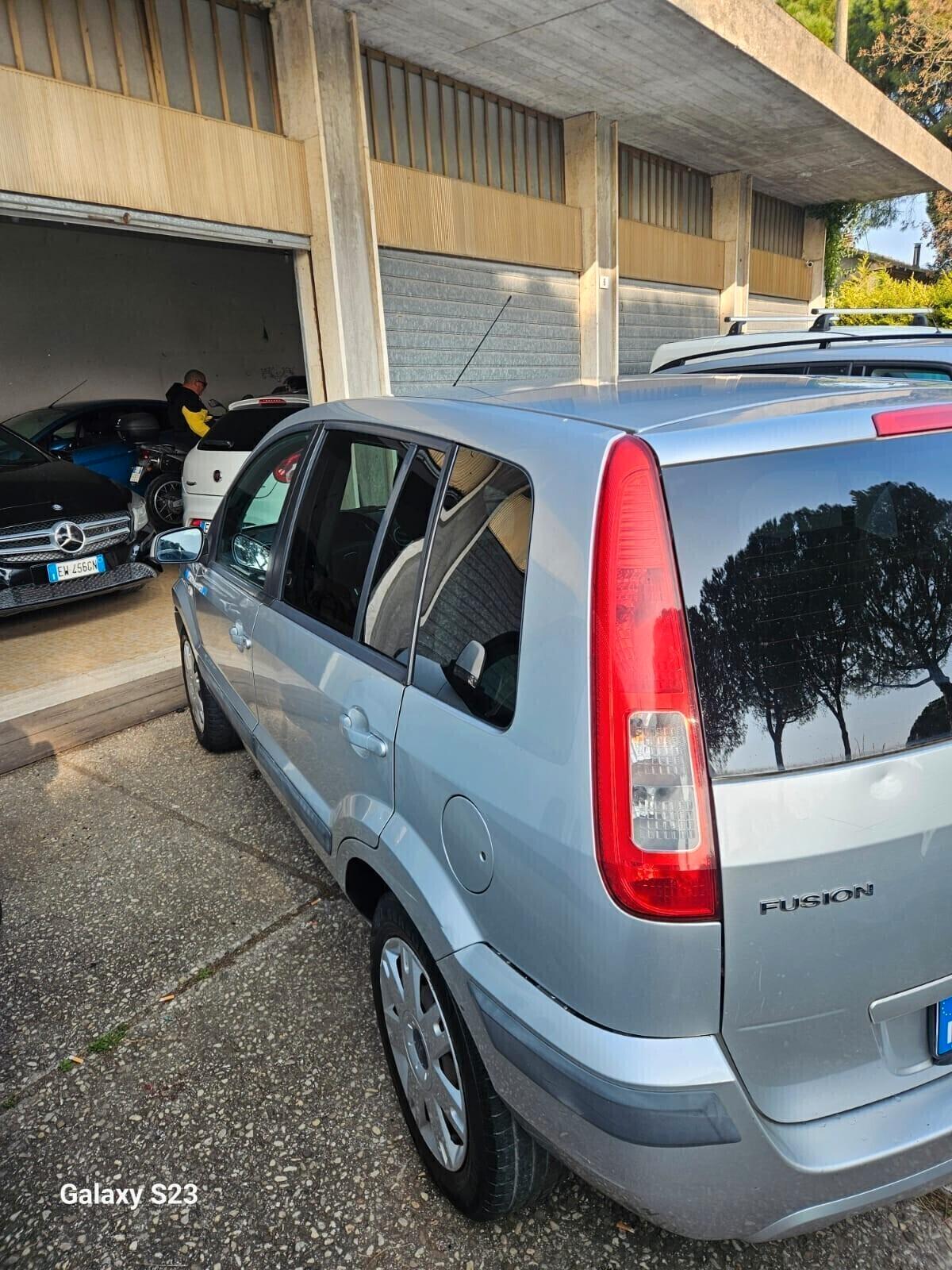 Ford Fusion 1.4 Tdci