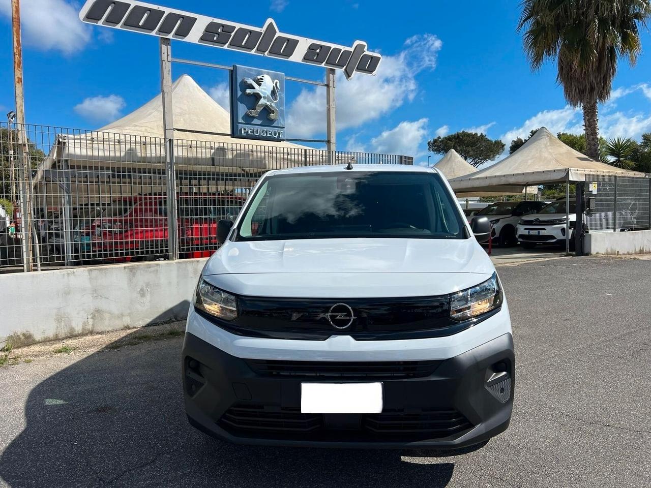 Opel Combo 1.5 BlueHdi 100cv 3posti