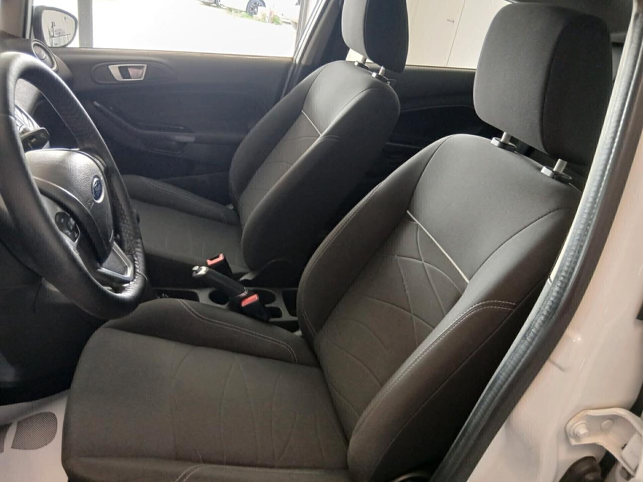 Ford Fiesta 1.2 BENZINA 60 CV - UNICO PROPRIETARIO