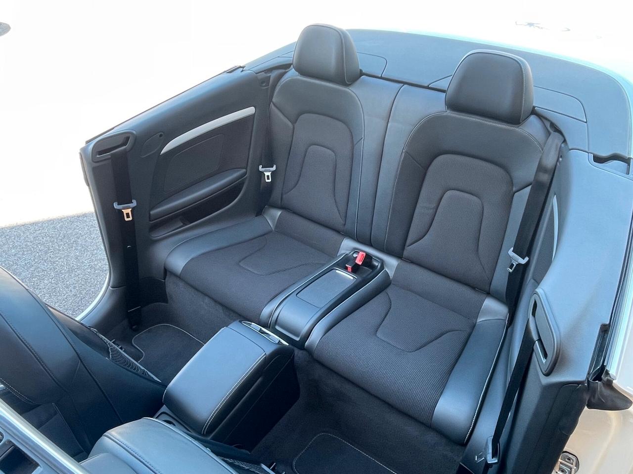 Audi A5 Cabrio 2.0 TDI s-line Ambition