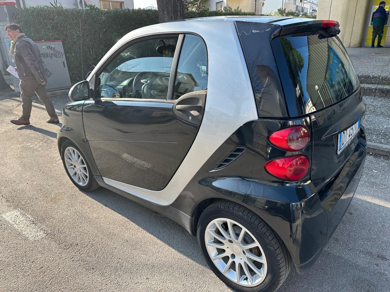 Smart ForTwo 1000 benzina 2009