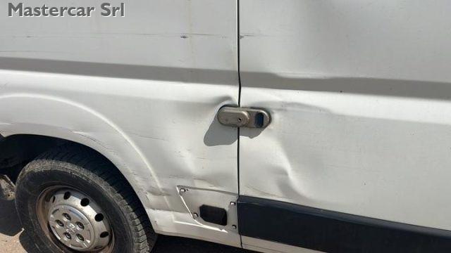 PEUGEOT Boxer 330 L2H2 2.2 BlueHDi 140cv - GB384KR