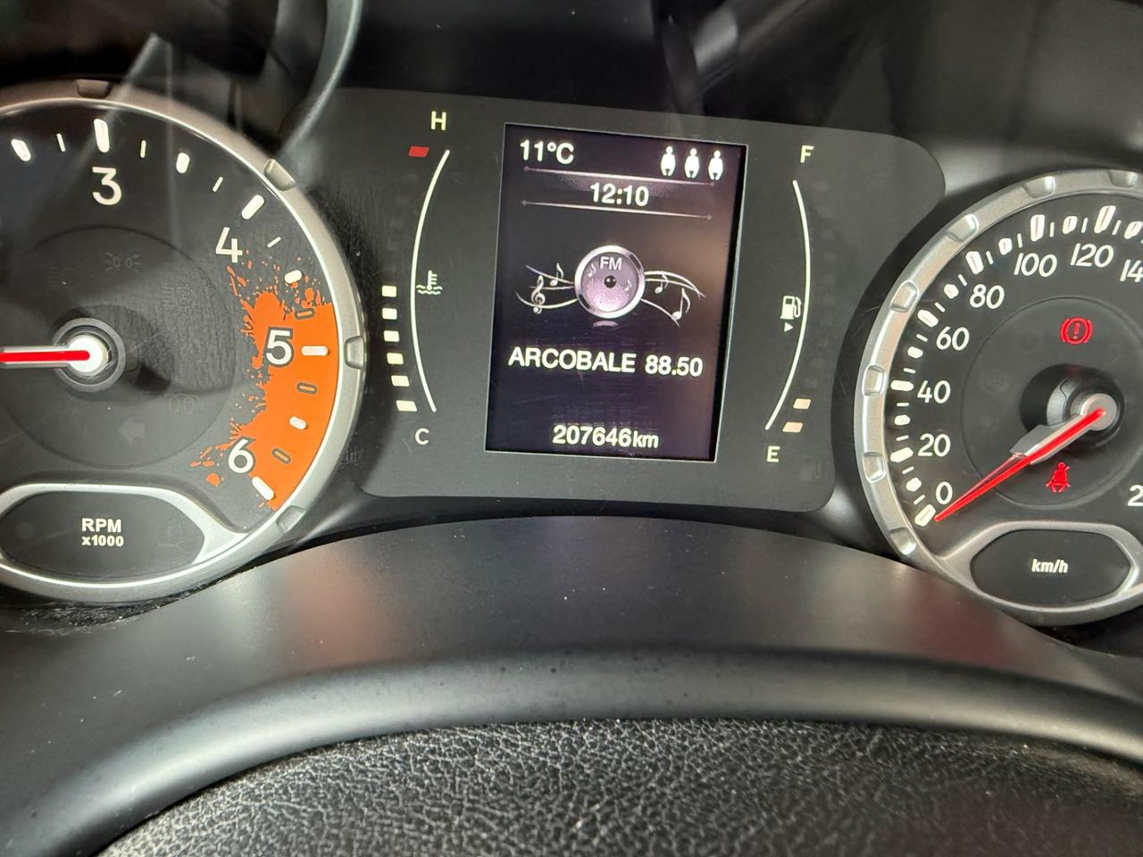 Jeep Renegade 1.6 Mjt 120 CV Longitude