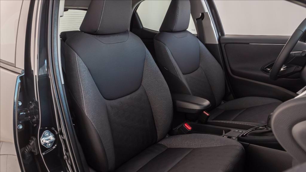 TOYOTA Yaris 1.5h Lounge del 2021