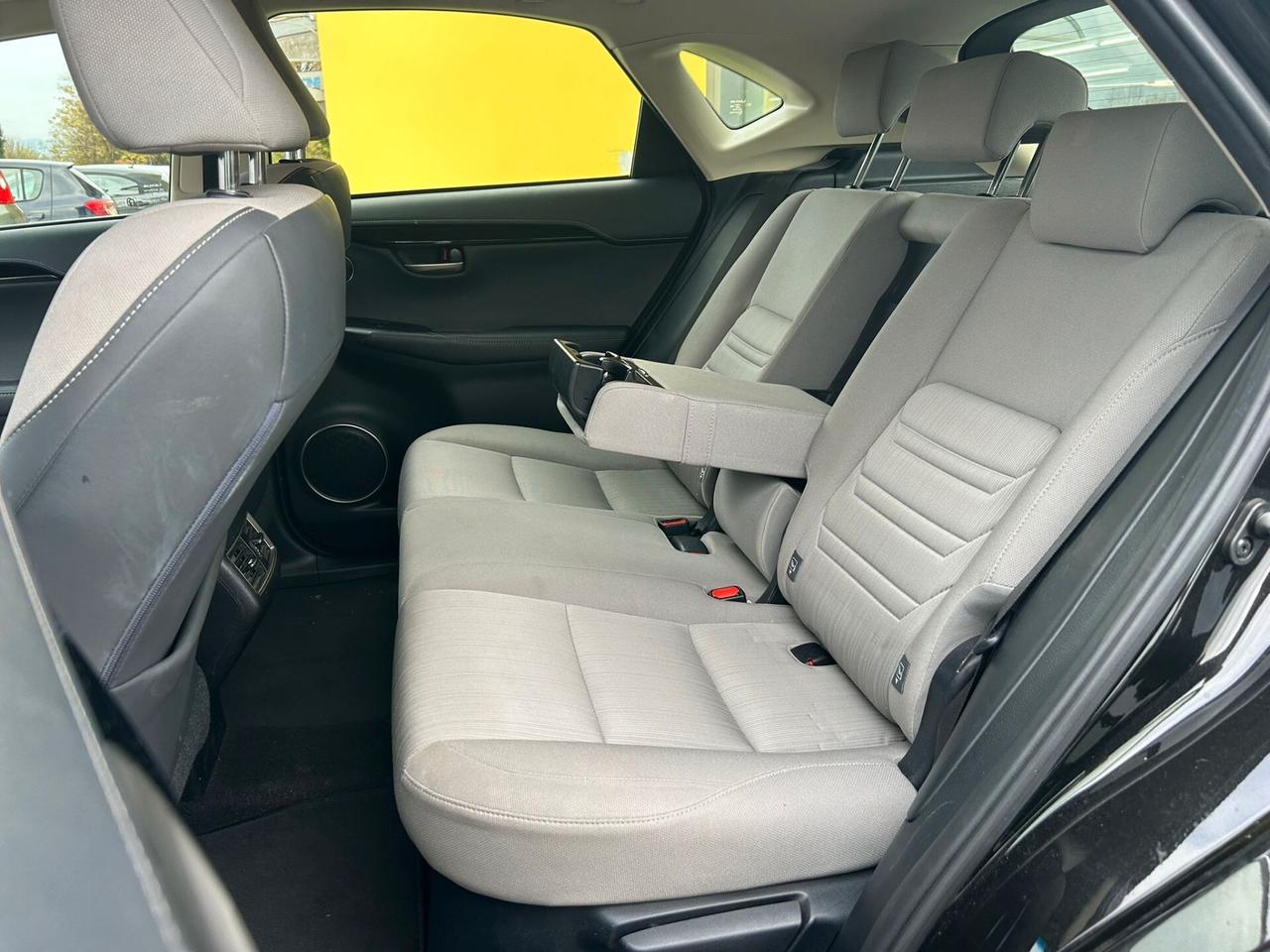 Lexus NX 300h Hybrid Executive