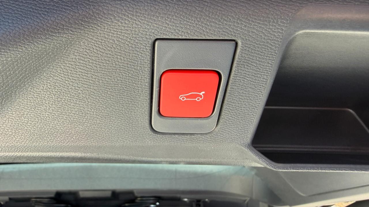 Peugeot 5008 Hybrid 145 e-DCS6 GT 7 Posti