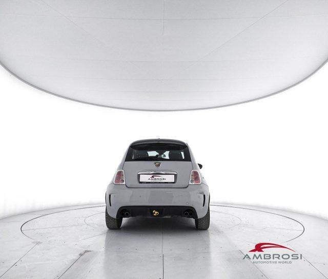ABARTH 500 1.4 Turbo T-Jet Custom
