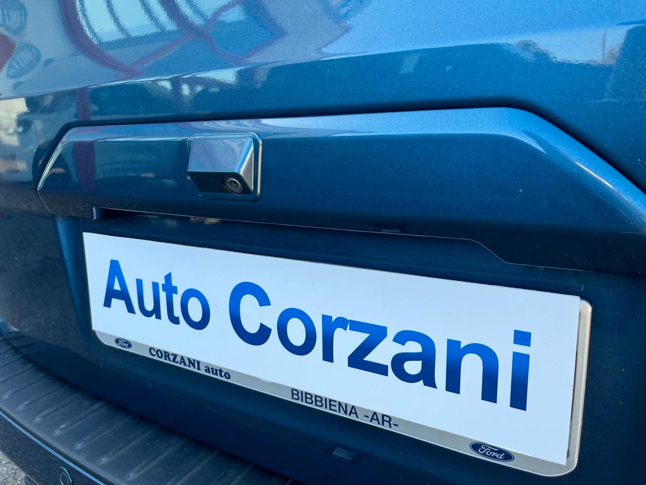Ford Tourneo Custom 320 2.0 EcoBlue 150CV PC Titanium