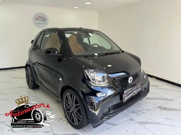 Smart ForTwo 70 1.0 twinamic cabrio-PELLE -CERCHI BRABUS
