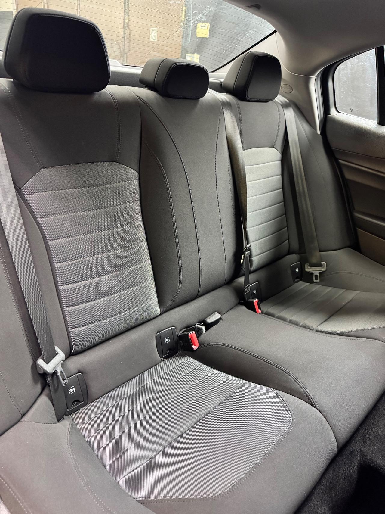 Alfa Romeo Giulia 2.2 super 150 cv