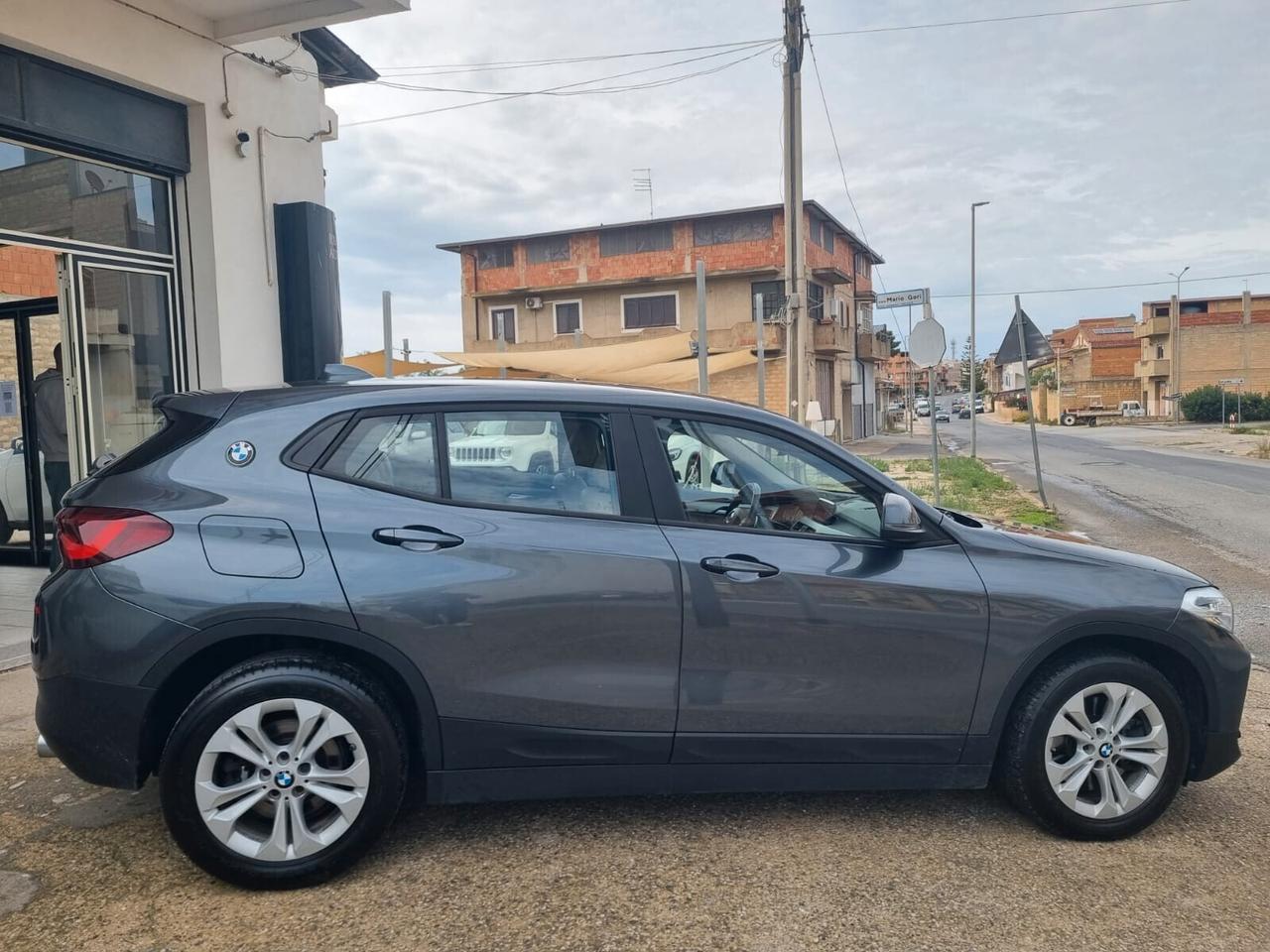 Bmw X2 xDrive20d Sport PELLE LED PADDLES F1