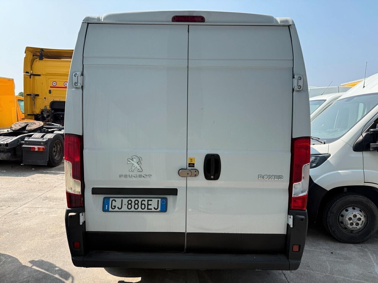 Peugeot Boxer 2.2/140 CV/100000 KM/2022