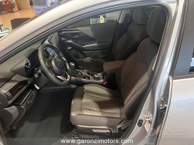 Subaru Crosstrek 2.0i e-Boxer MHEV CVT Linear...
