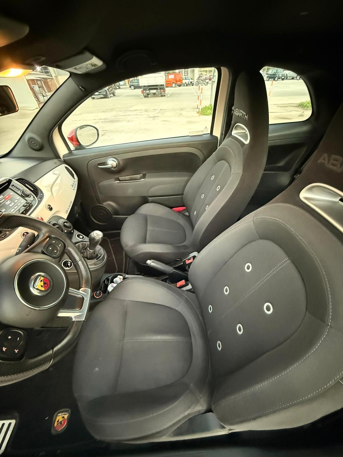 Abarth 595 1.4 Turbo T-Jet 145 CV