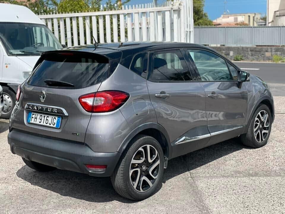 Renault Captur DA VETRINA APPENA TAGLIANDATA