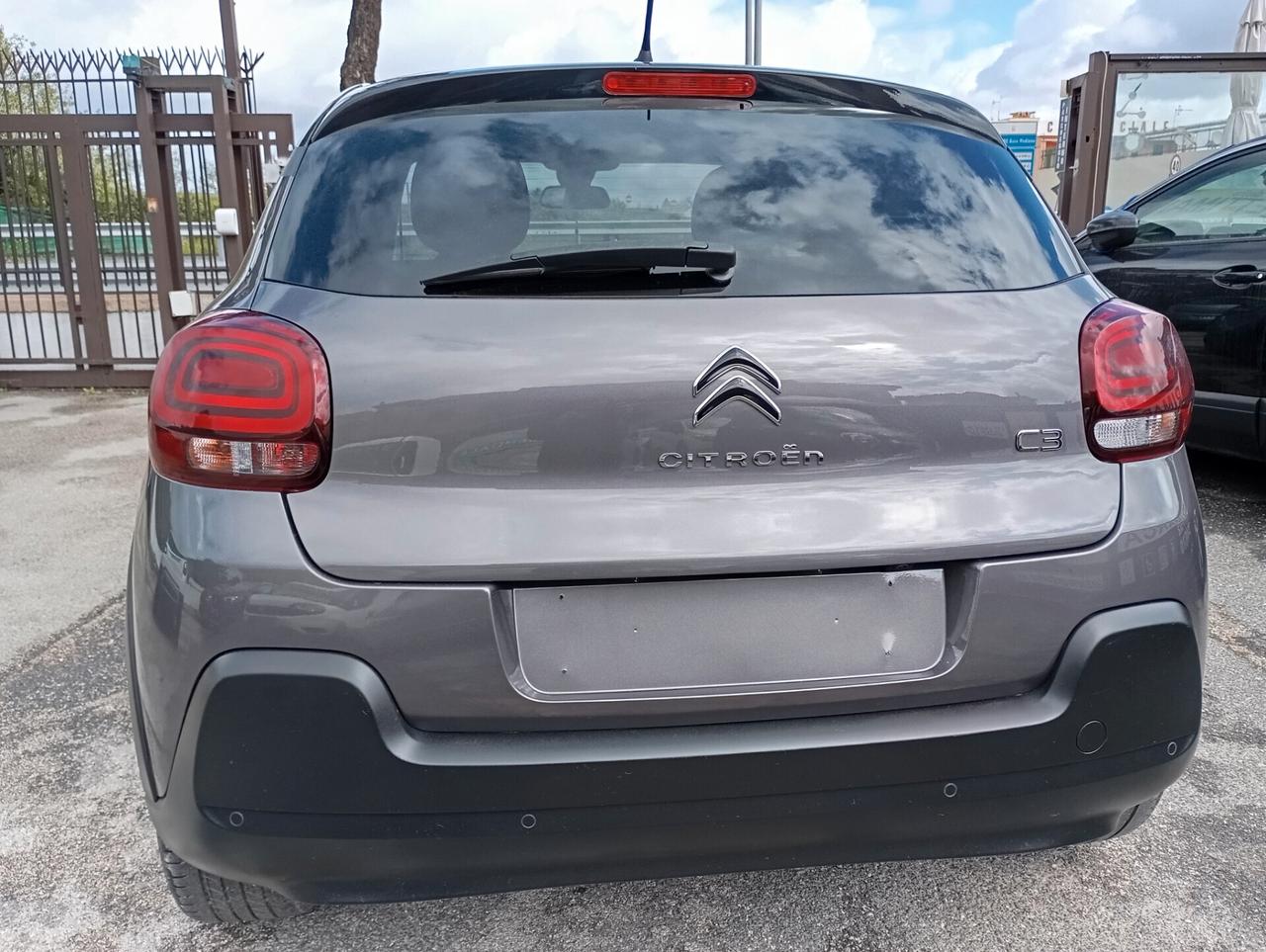 Citroen C3 1.2 PureTech 83CV Shine Pack