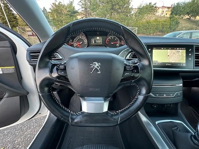 Peugeot 308 BlueHDi 130 GT Line -TETTO-