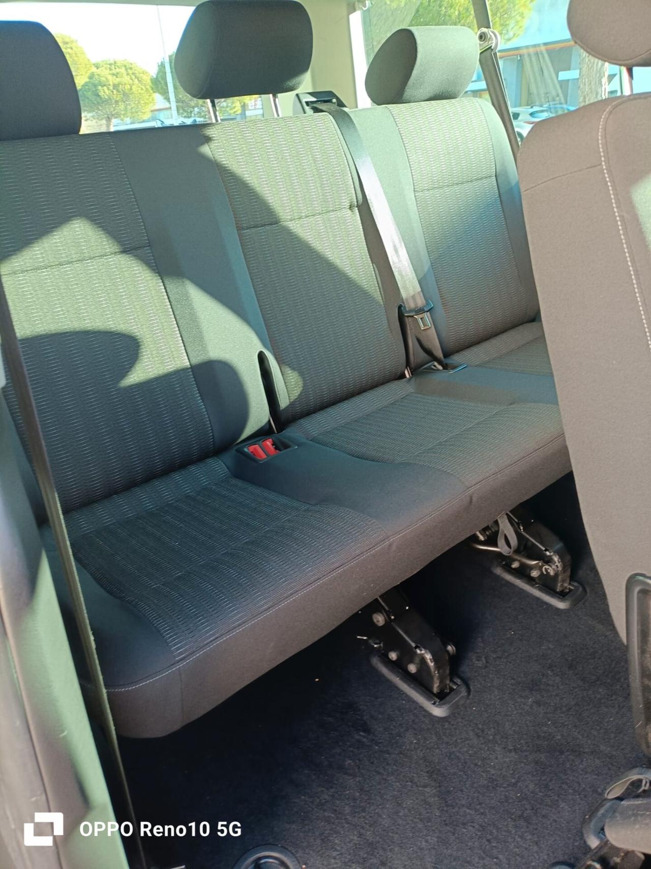 Volkswagen Caravelle 2.0 TDI 150CV DSG PL Comfortline