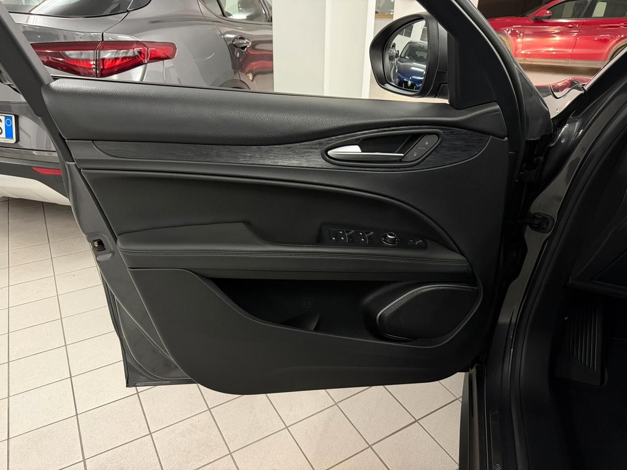 Alfa Romeo Stelvio 2.2 TD 190 CV EXECUTIVE Q4 RUOTINO GOMME NUOVE PIRELLI