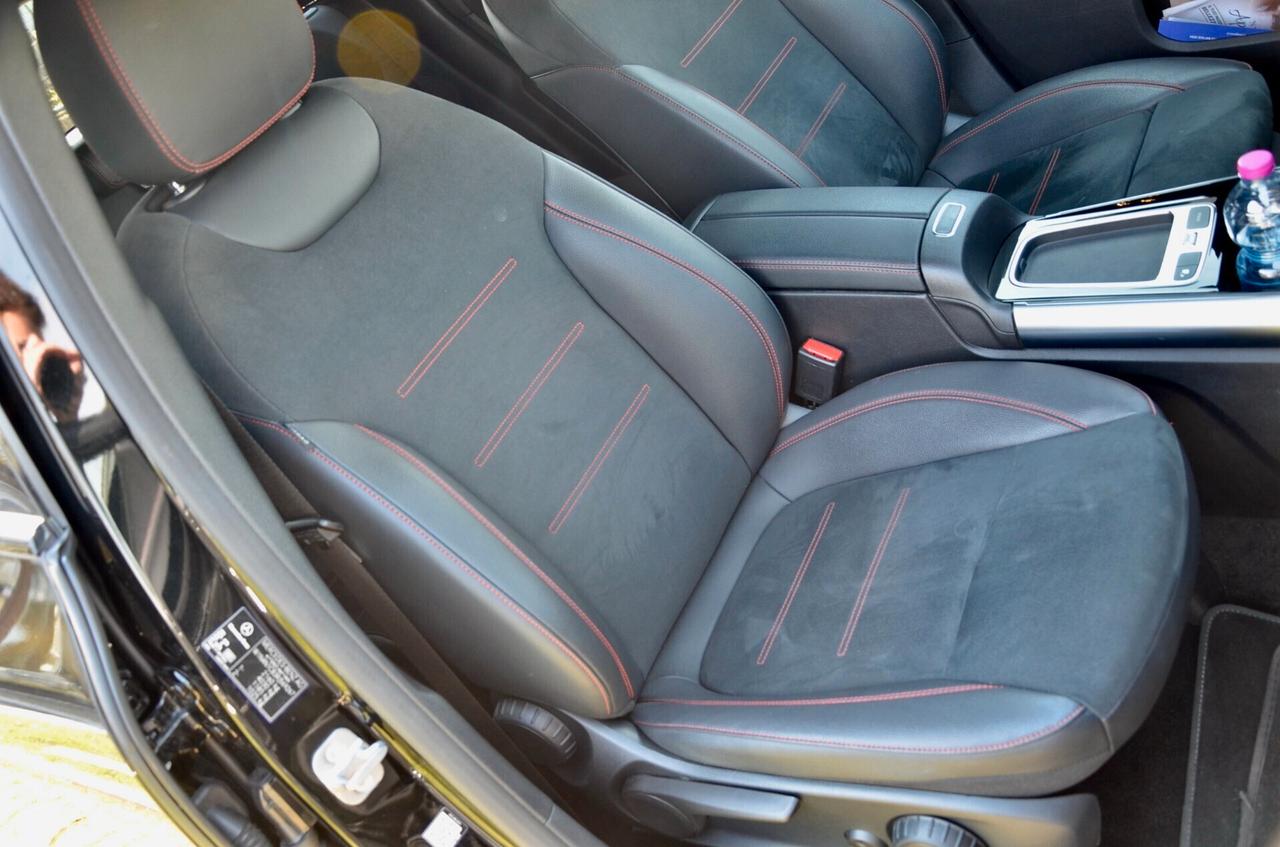 MERCEDES GLA 200d PREMIUM PLUS AMG LINE RESTYLING 150cv AUTO, UNICOPROPRIETARIO, SERVICE MERCEDES, UFF ITALIANA, FULL LED, RETROCAMERA, PERMUTE