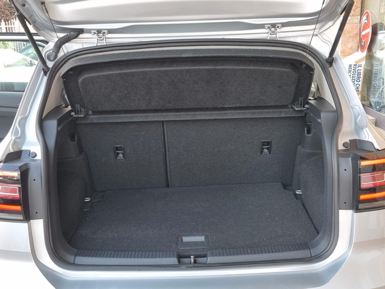 Volkswagen T-Cross 2019 1.0 tsi Style 110cv