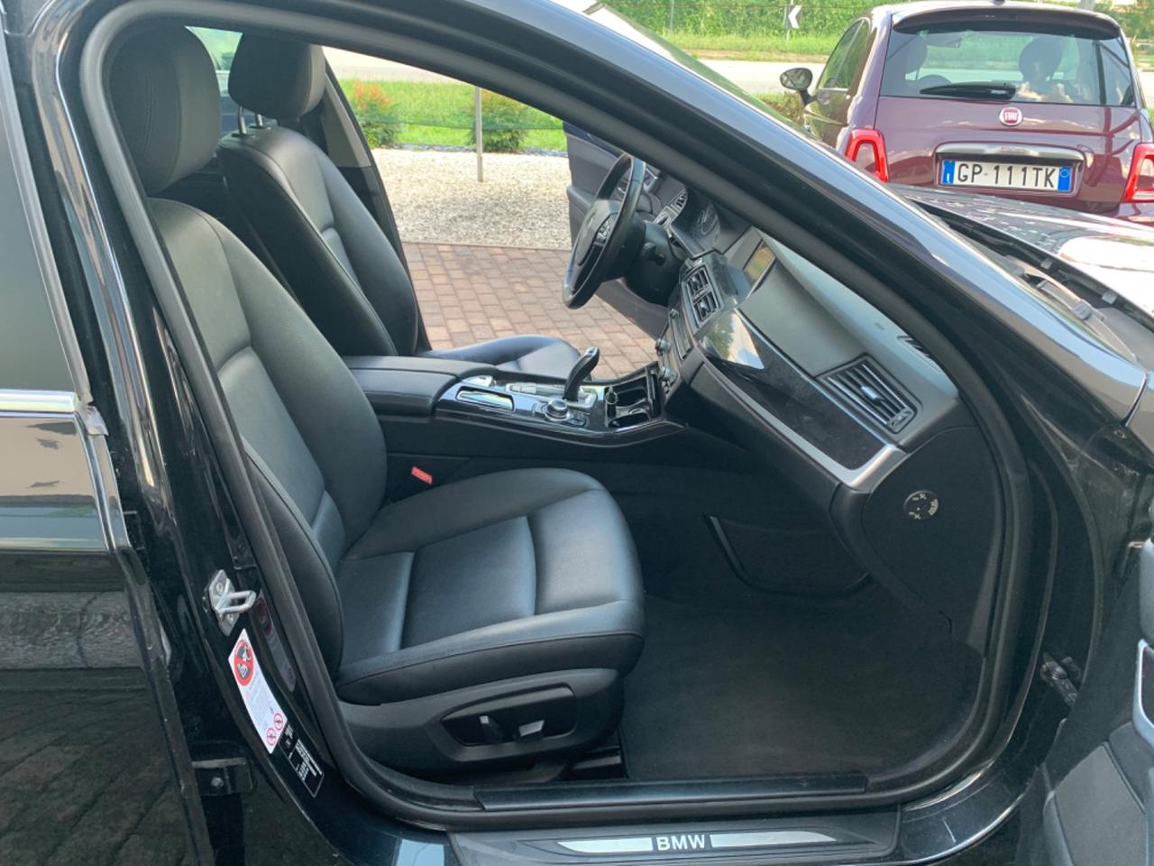 Bmw 520 520d xDrive Touring Luxury
