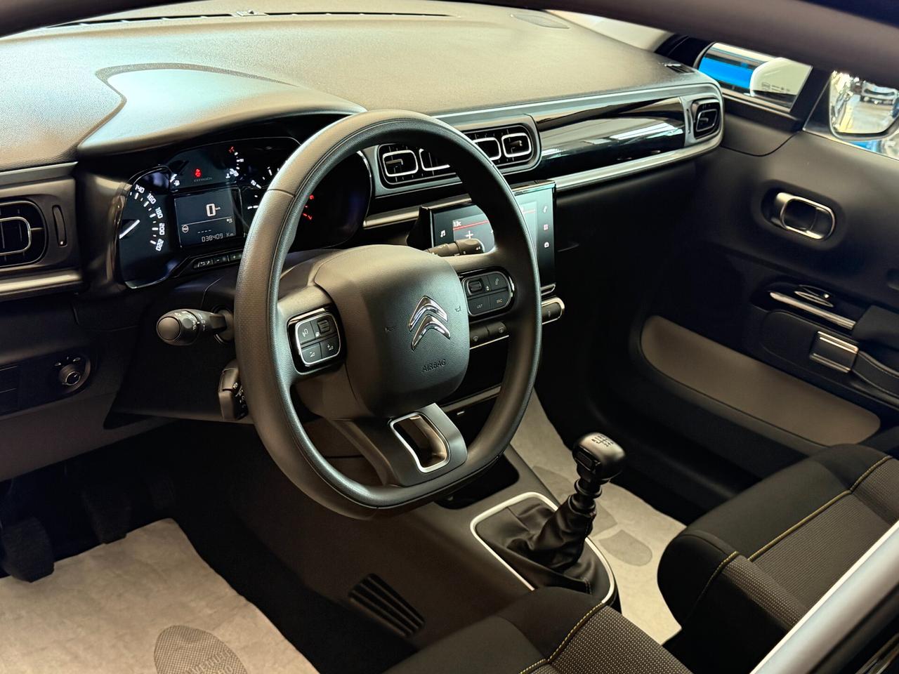 Citroen C3 1.5 BLUEHDI 100 cv. SHINE