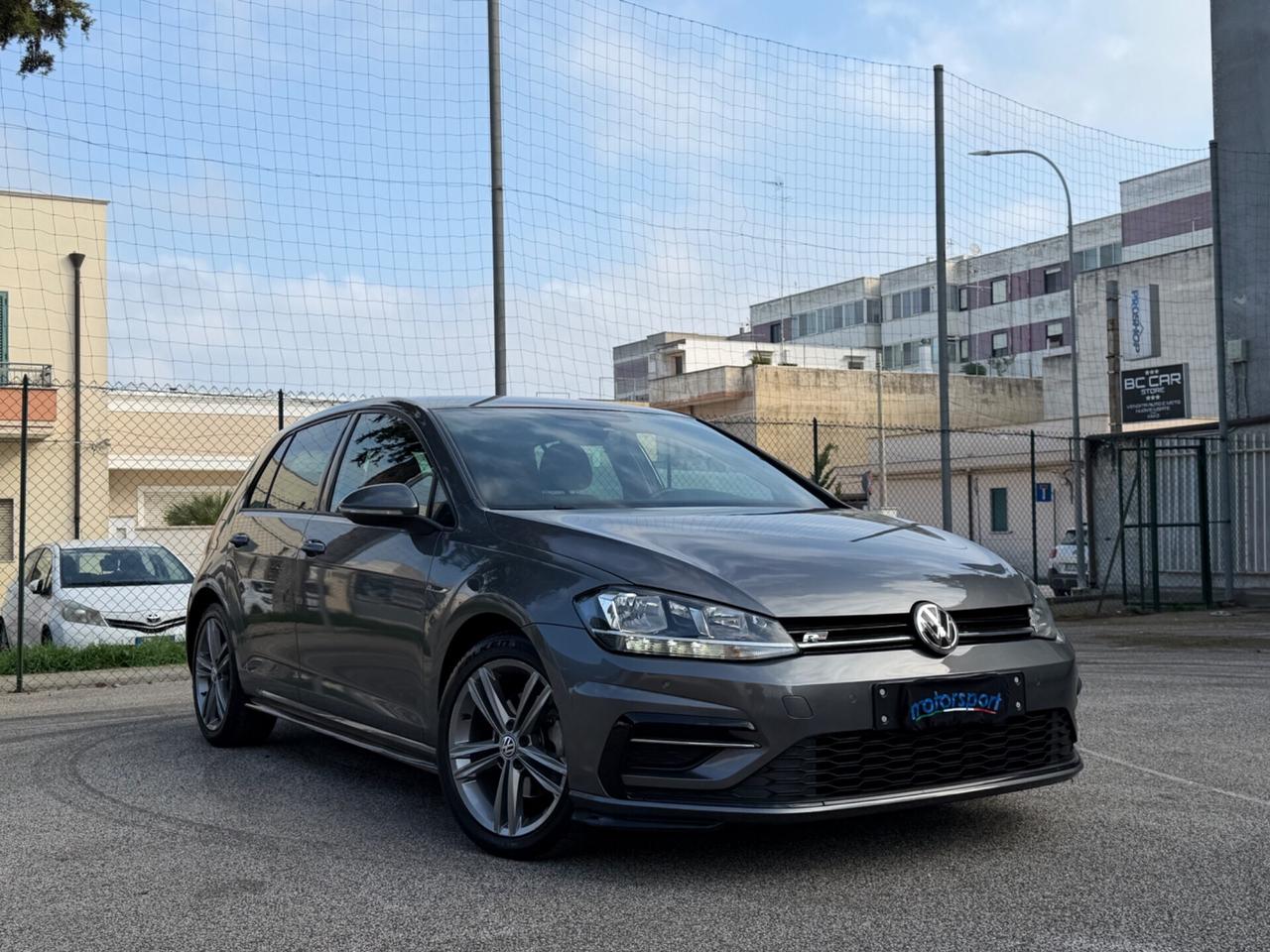 Volkswagen Golf 7.5 1.6 TDI R-Line