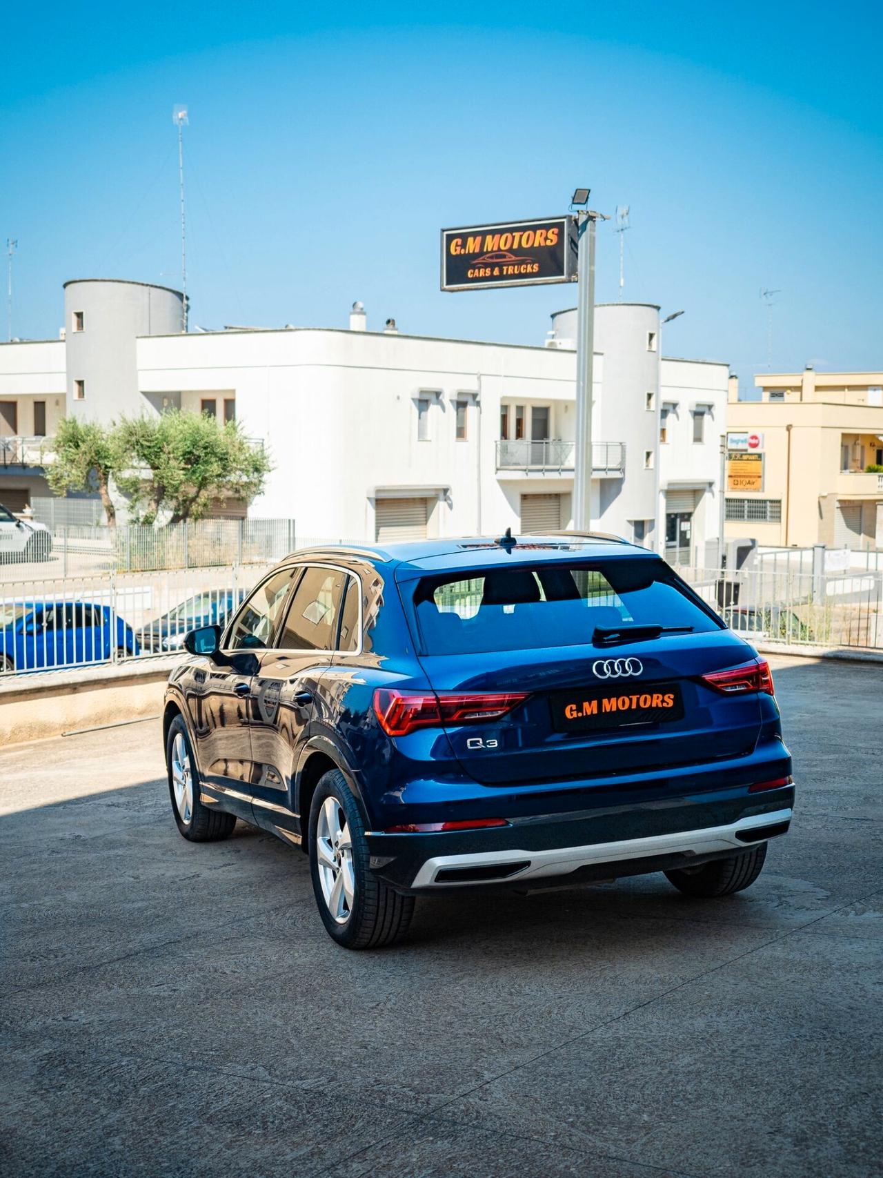Audi Q3 35 TDI S tronic Business Advanced