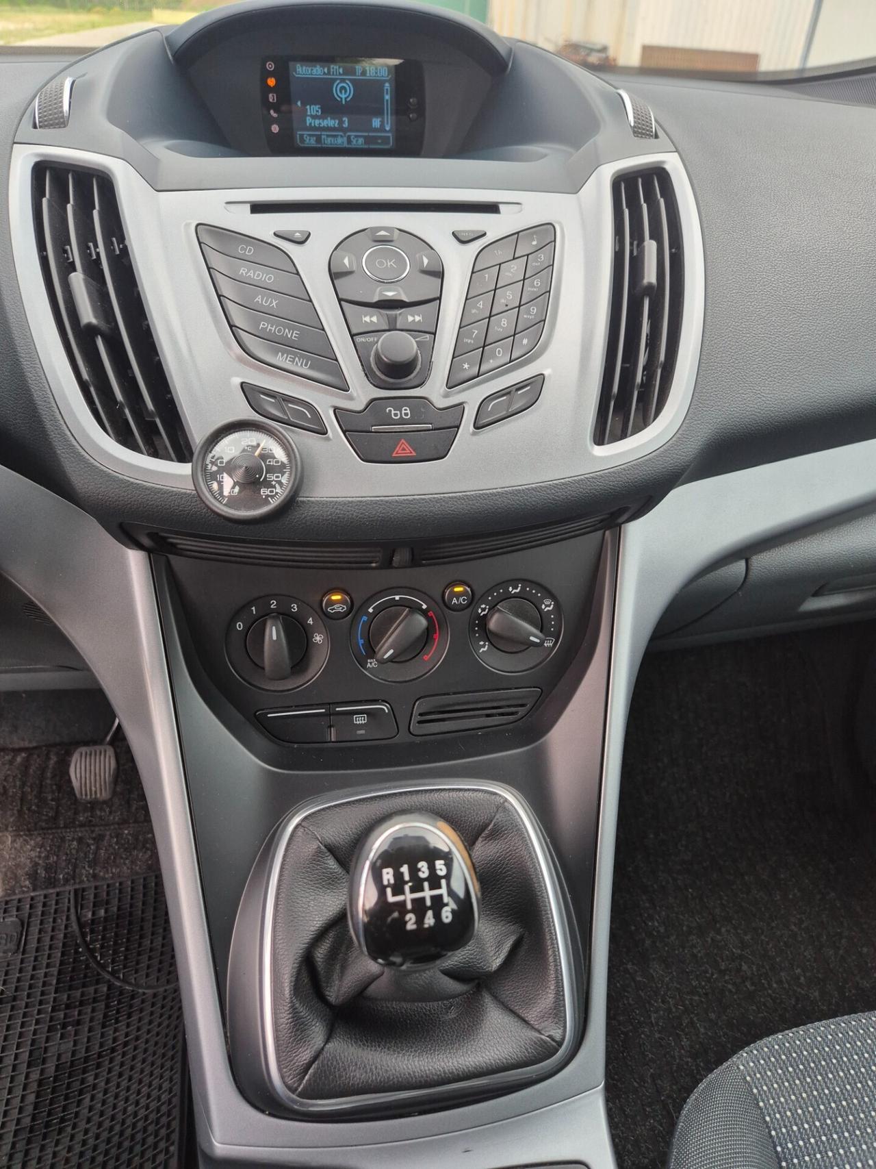 Ford C-Max 1.6 TDCi 115CV Titanium neopatentati