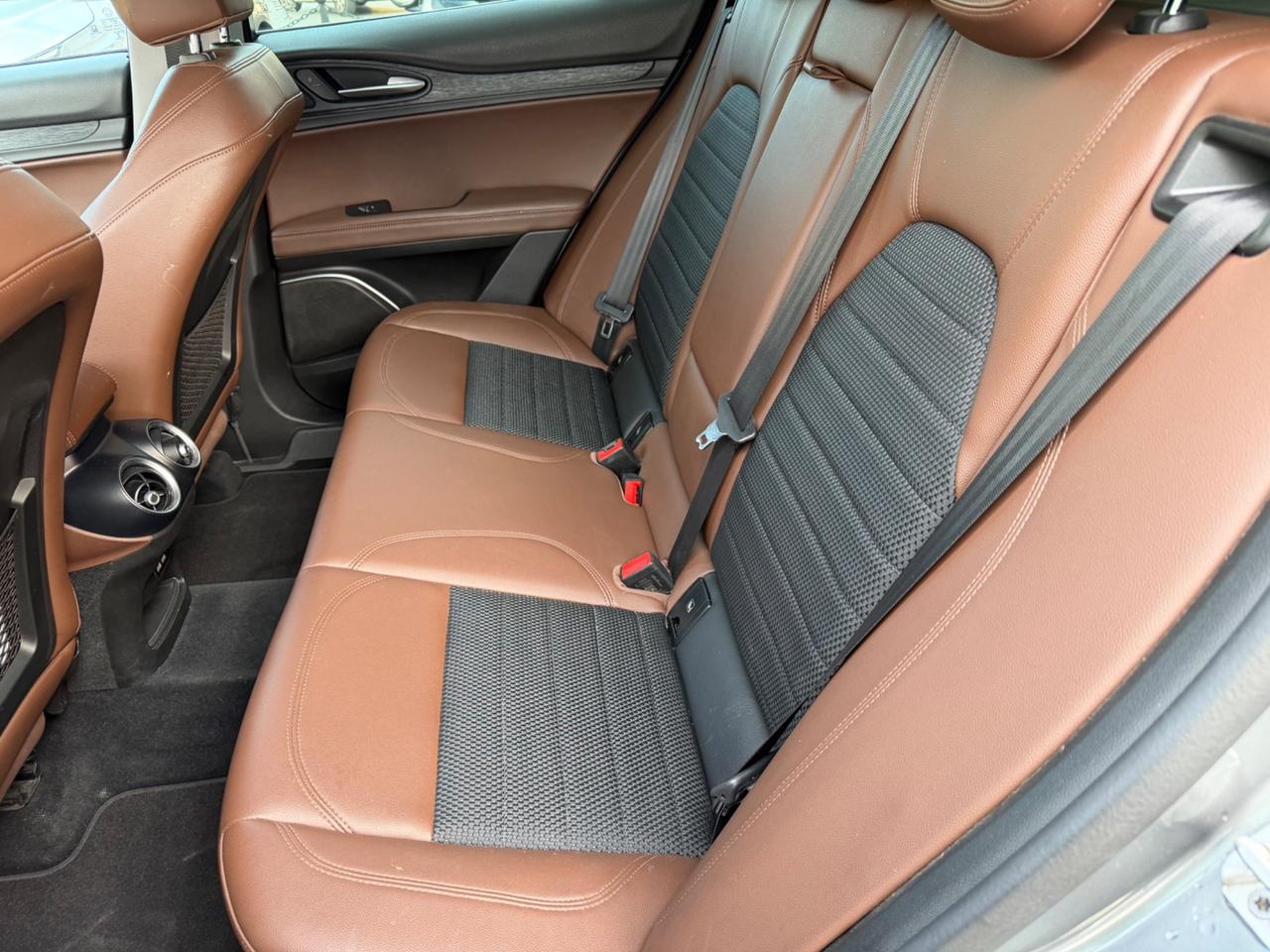 Alfa Romeo Stelvio 2.2 Turbodiesel 190 CV AT8 RWD B-Tech