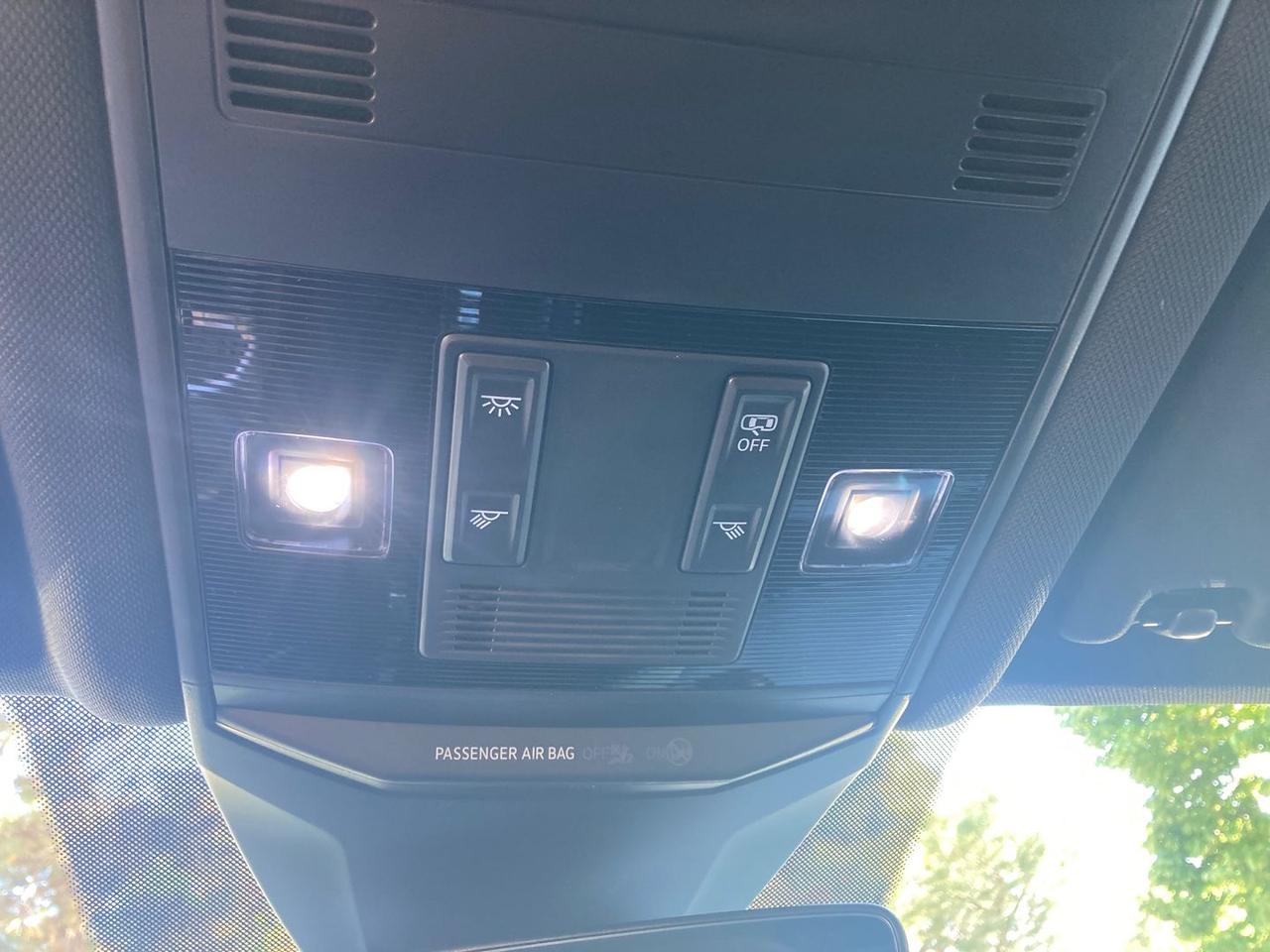 Volkswagen T-Roc 1.5 TSI R Line #10580