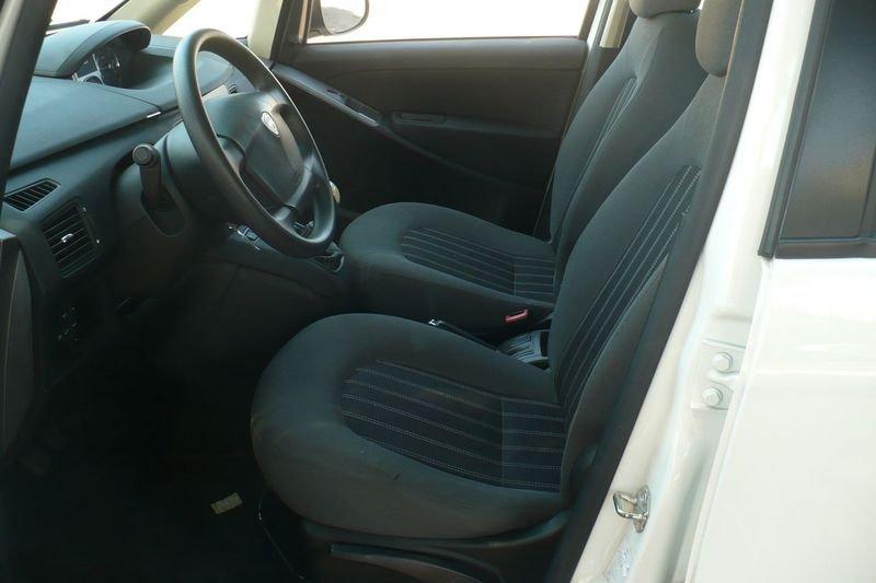 Lancia Musa Musa 1.4 16V Gold