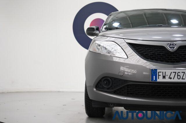 LANCIA Ypsilon 1.2 69 CV 5 PORTE S&S GOLD NEOPATENTATI