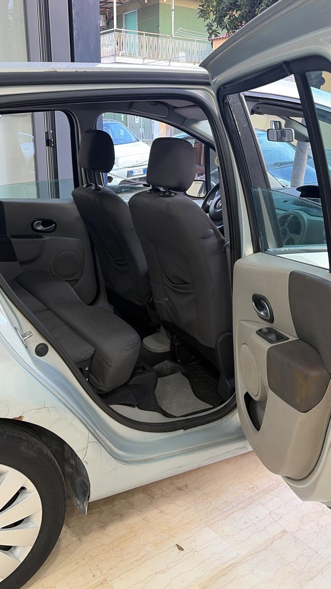 Renault Modus 1.5 dCi 82CV Confort Expression