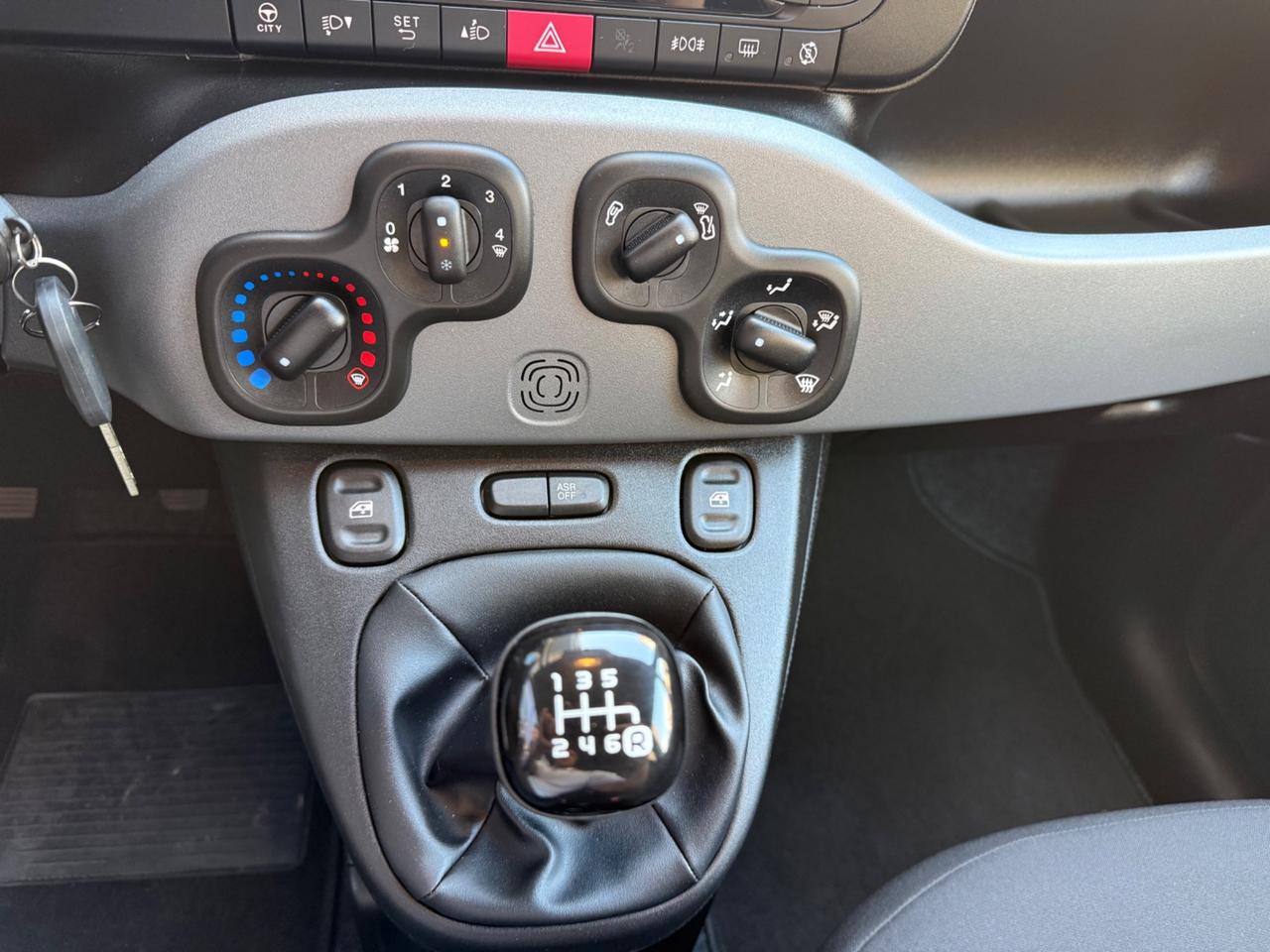 Fiat Panda 1.0 FireFly S&S Hybrid City Cross PRONTA CONSEGNA